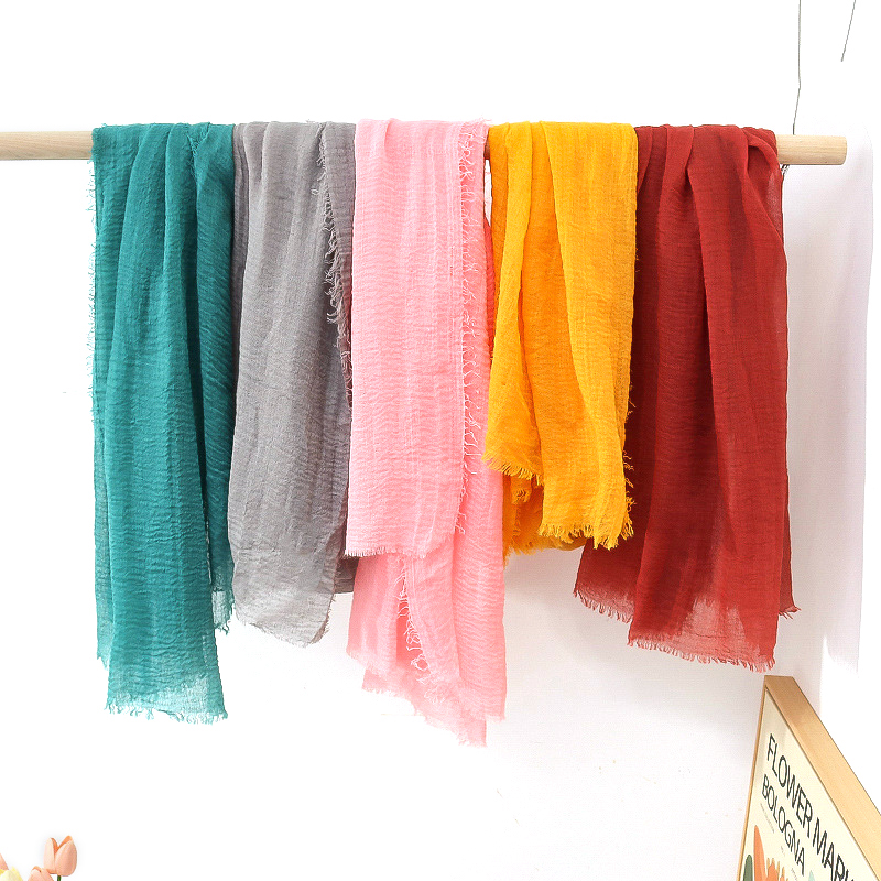 G245 Weicher und atmungsaktiver Voile-Hijab