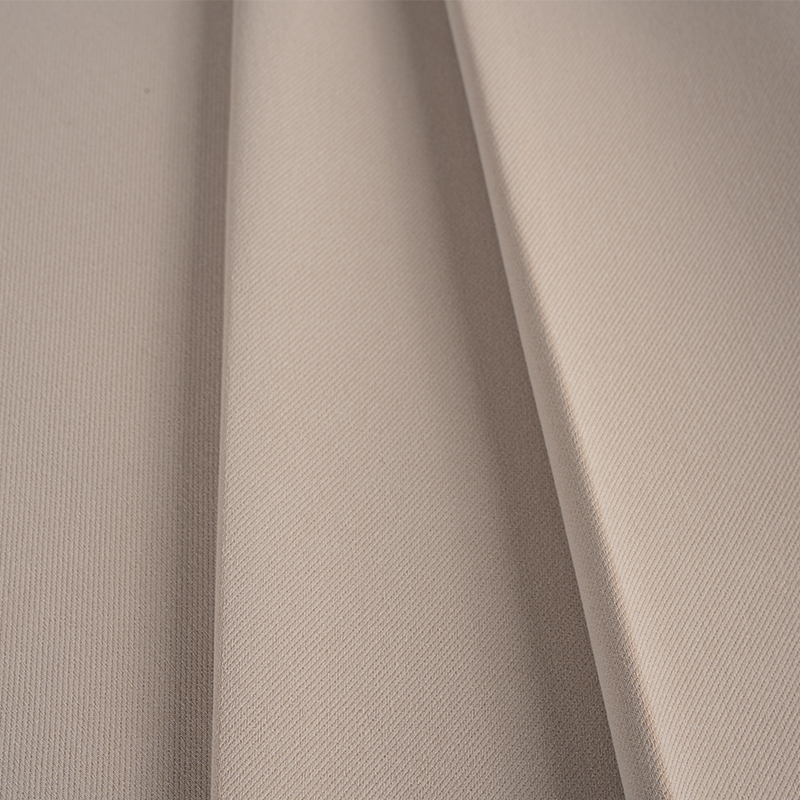 95d*160d Morgan Seidenfärbung