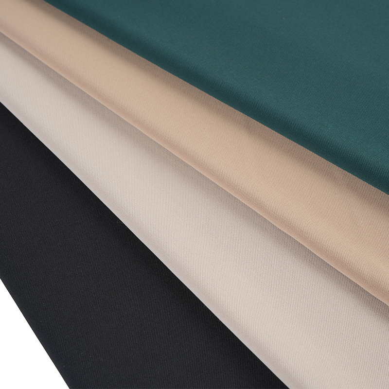 95d*160d Morgan Seidenfärbung