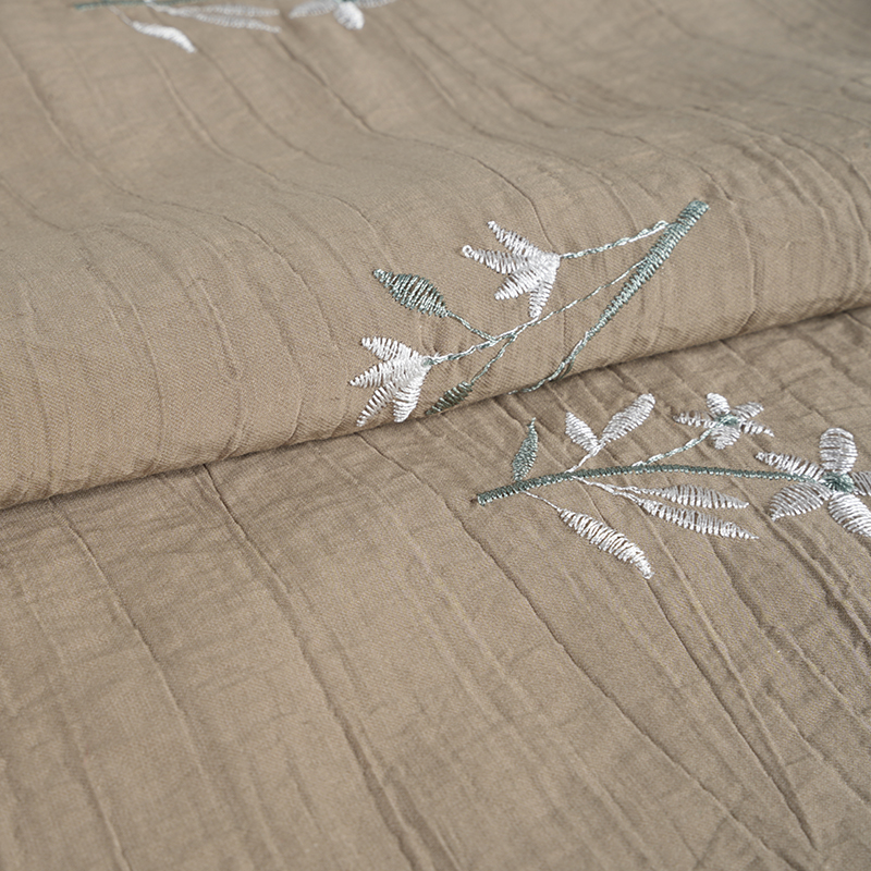 Pfirsichsamen-Orchideen-Stickerei-Blüten-Faltenstoff