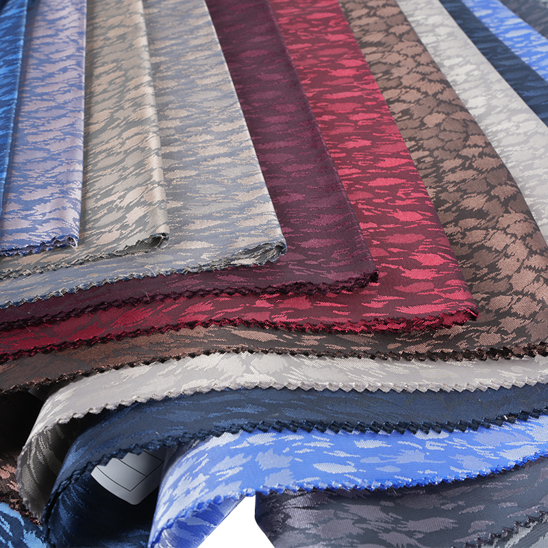 Kationischer Jacquard mit Leopardenmuster