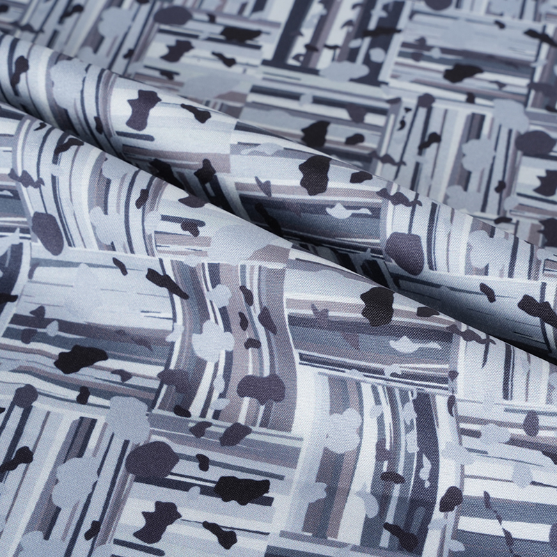100D*40S Cooler Seidenbaumwollstoff mit abstraktem Positiv- und Negativblock-Digitaldruck